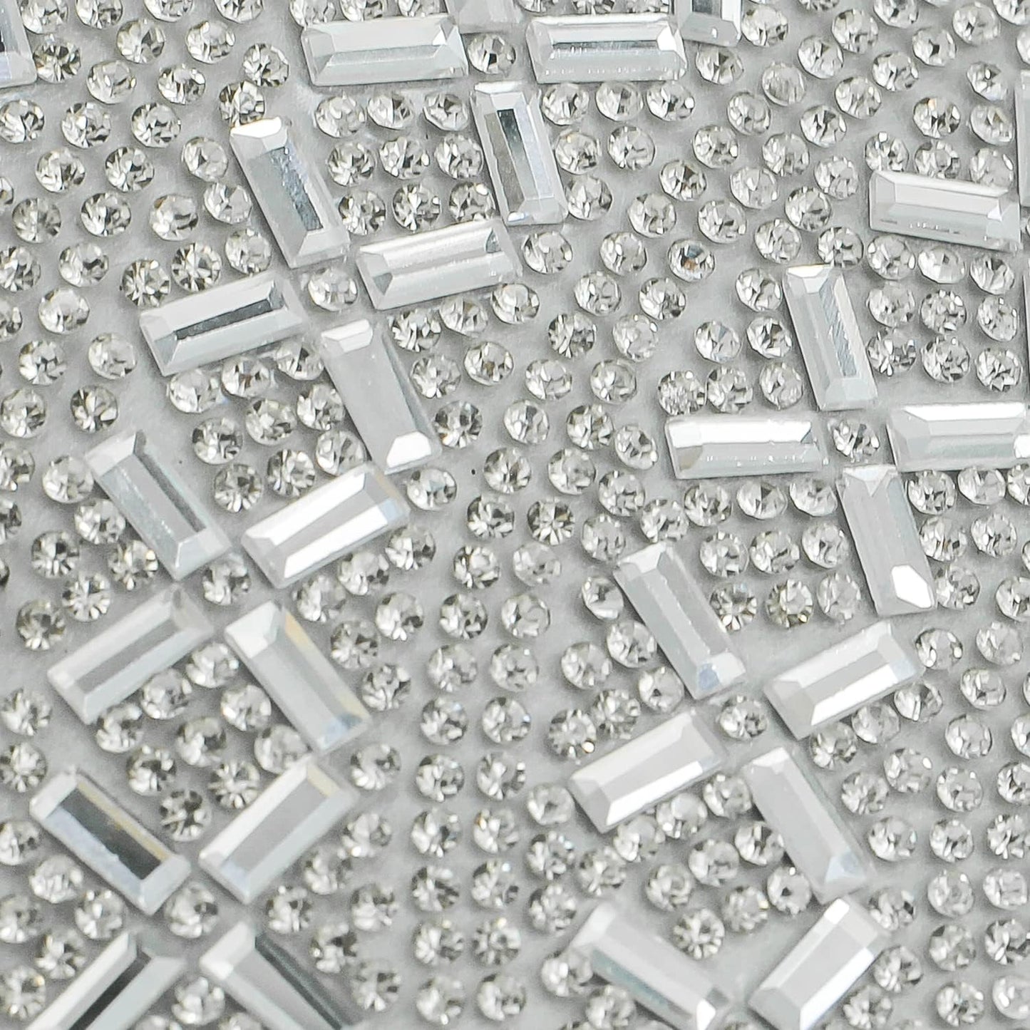 Madison Avenue Table Runner